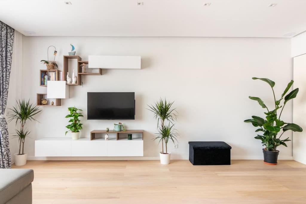 European Heart 2-bedroom Flat. Appartamento *