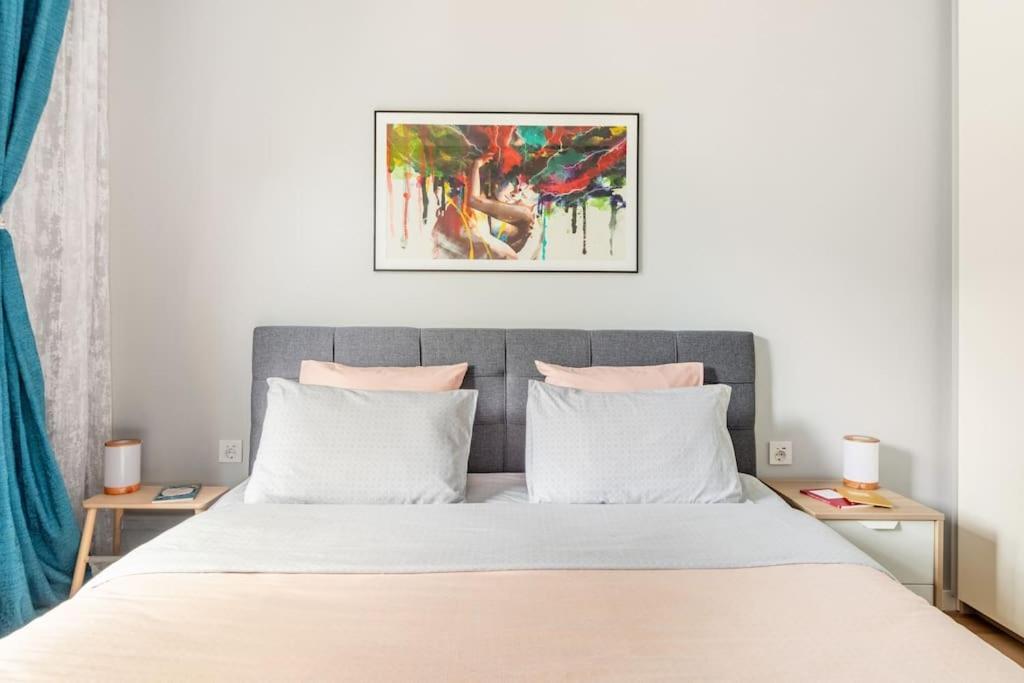 European Heart 2-bedroom Flat. Bruxelles